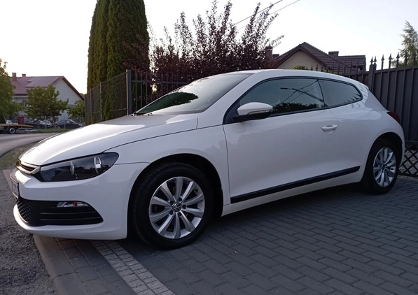 Volkswagen Scirocco cena 24500 przebieg: 188000, rok produkcji 2009 z Słomniki małe 497